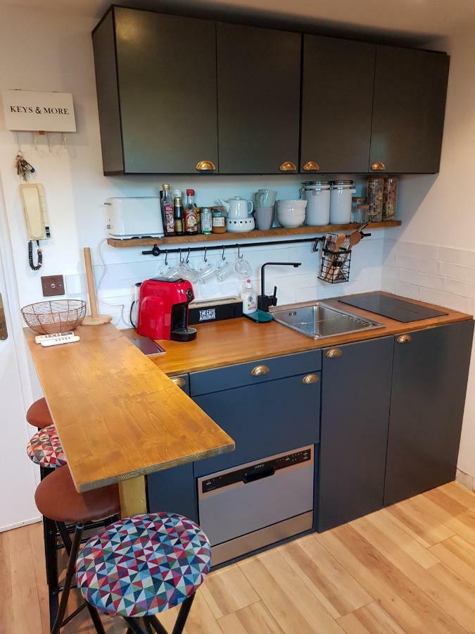 Lovely Studio 1bdr City Center Studio La Tete Dans Les Etoiles * Cannes