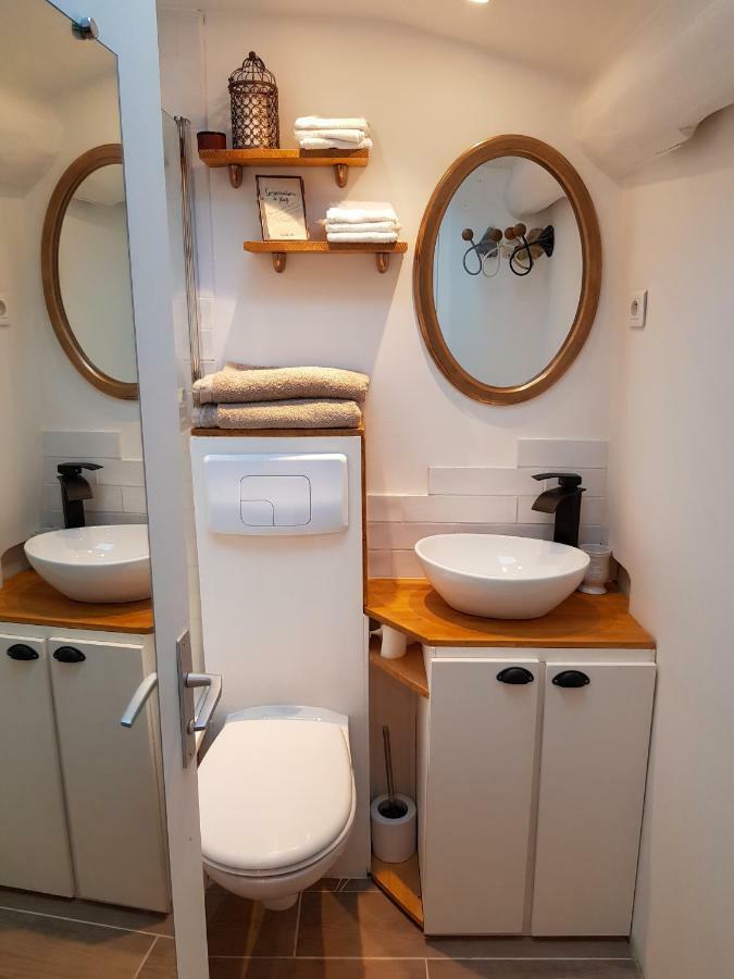 Lovely Studio 1bdr City Center Studio La Tete Dans Les Etoiles *