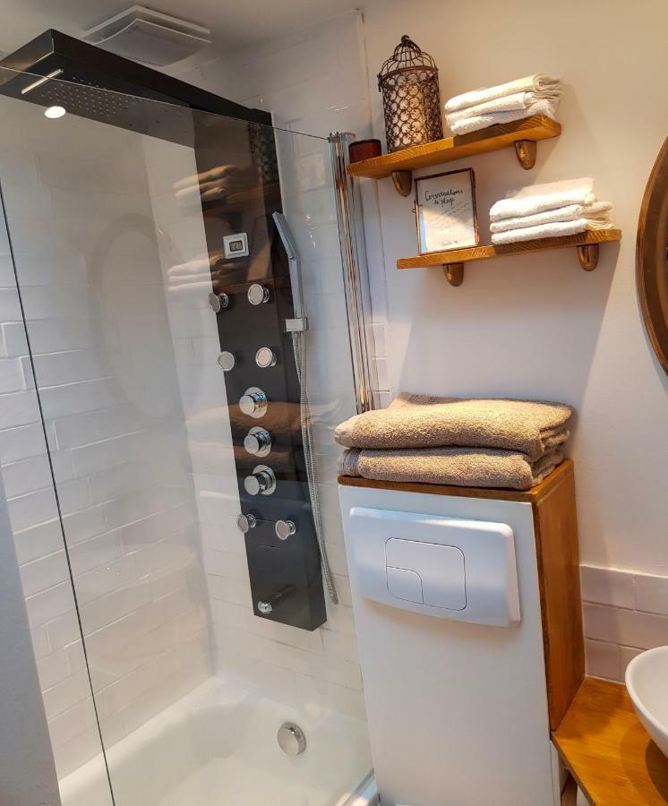 Lovely Studio 1bdr City Center Studio La Tete Dans Les Etoiles * Cannes